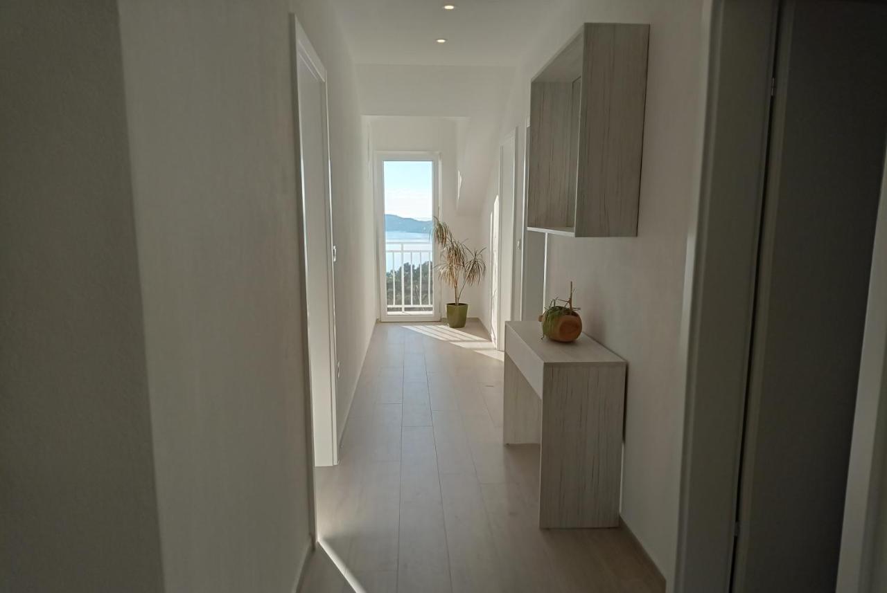 Lucija With Sea View * Ragusa
